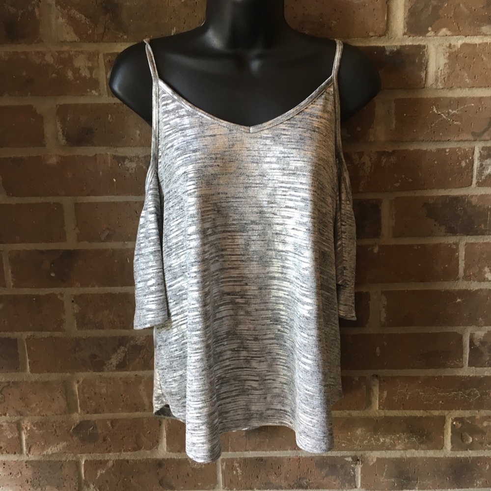 Shoulderless Silver blouse